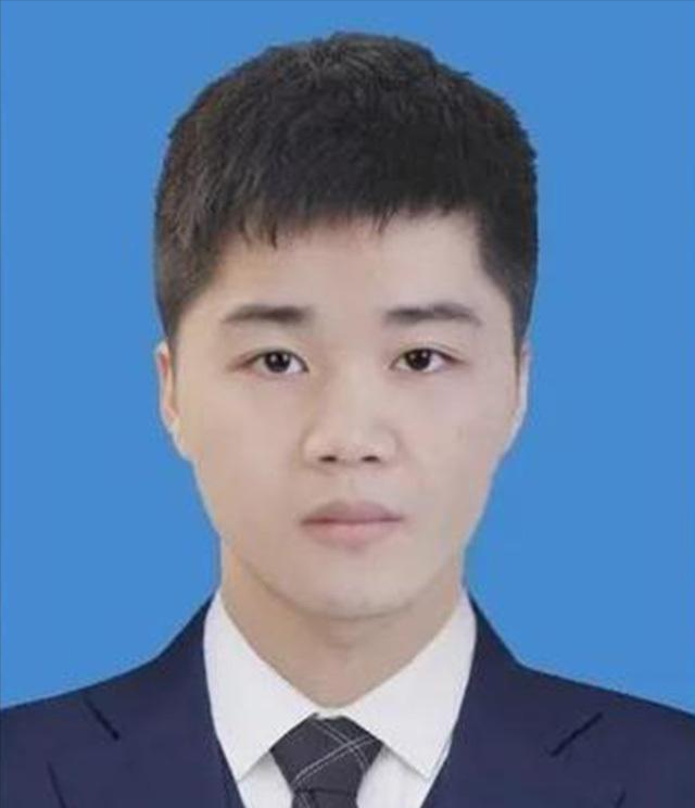 25岁任985大学博士生导师，冯磊不仅聪明，而且长相帅气
