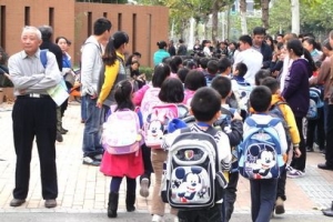 在深圳买不起房，孩子没法上学？放心，集体户口也能申请学位啦！